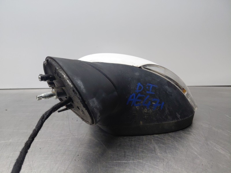 Recambio de retrovisor izquierdo para ford fiesta vi (cb1, ccn) 1.6 tdci referencia OEM IAM 1753824  