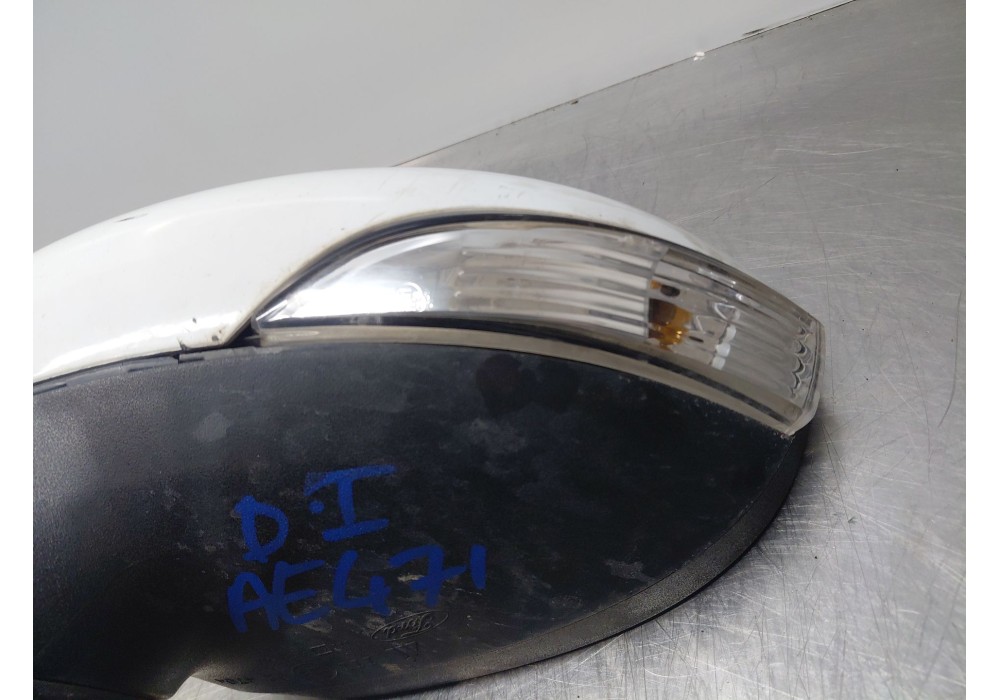 Recambio de retrovisor izquierdo para ford fiesta vi (cb1, ccn) 1.6 tdci referencia OEM IAM 1753824  