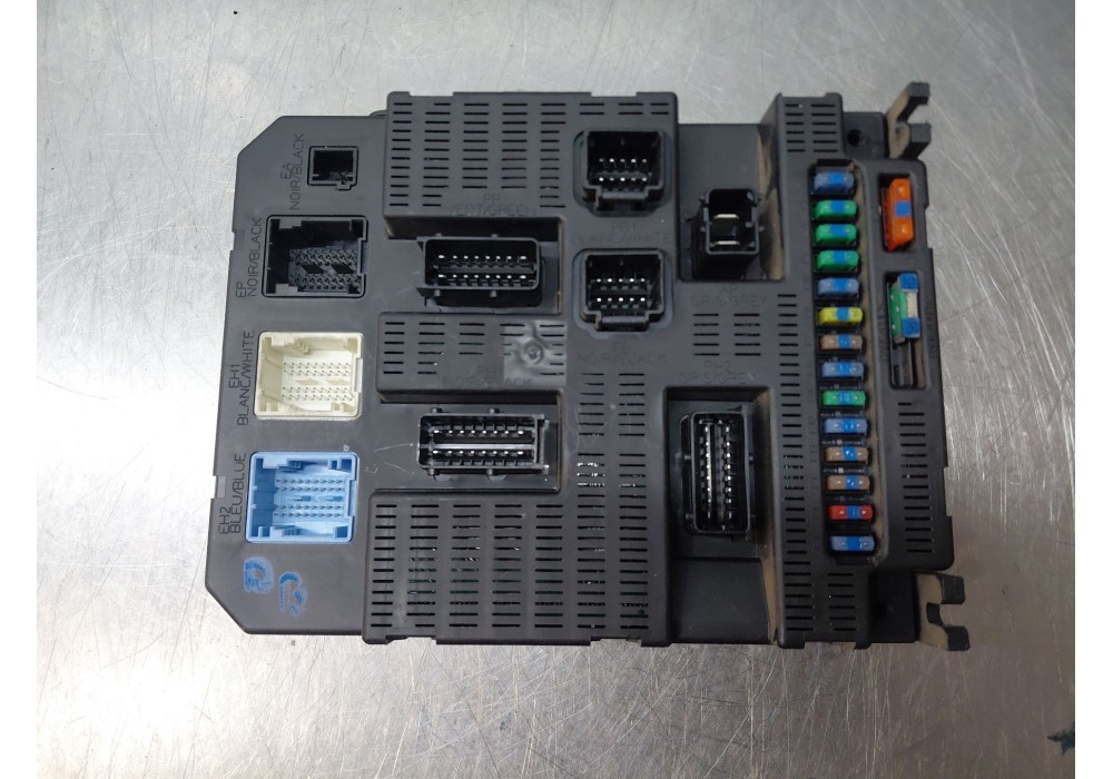 Recambio de caja reles / fusibles para citroën c3 i (fc_, fn_) 1.4 hdi referencia OEM IAM 9663576280  