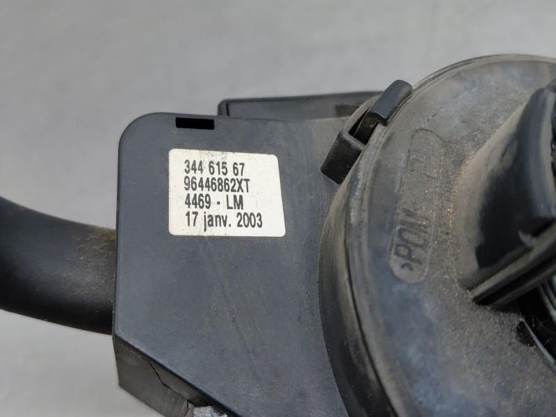 Recambio de mando multifuncion para peugeot 206 hatchback (2a/c) 1.4 i referencia OEM IAM 6239Q3 96446862XT 