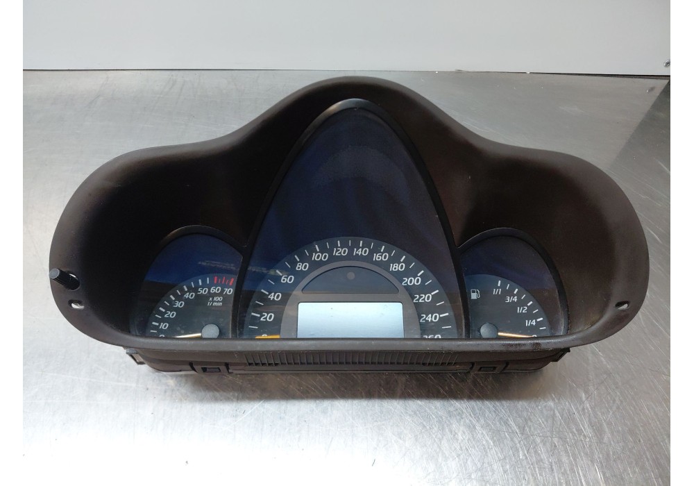 Recambio de cuadro instrumentos para mercedes-benz clase c (w203) sportcoupe kompressor referencia OEM IAM A2035408111 A20354041