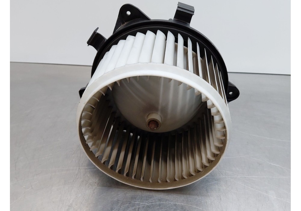 Recambio de motor calefaccion para fiat bravo ii (198_) 1.9 d multijet (198axc1b) referencia OEM IAM   