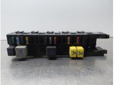 Recambio de caja reles / fusibles para mercedes-benz clase c (w203) c 200 kompressor (203.045) referencia OEM IAM 2035451801   2