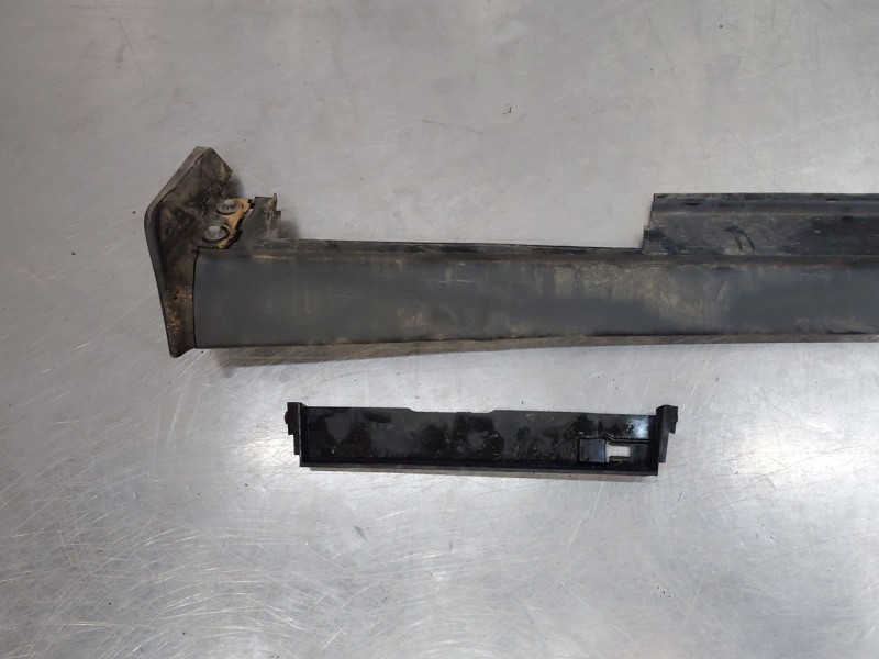 Recambio de faldon lateral para mazda cx-3 (2019 - 2022) sky activ referencia OEM IAM D10E51RA0C  