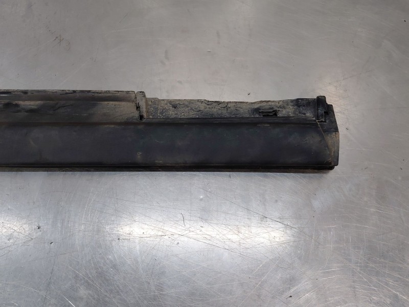 Recambio de faldon lateral para mazda cx-3 (2019 - 2022) sky activ referencia OEM IAM D10E51RA0C  