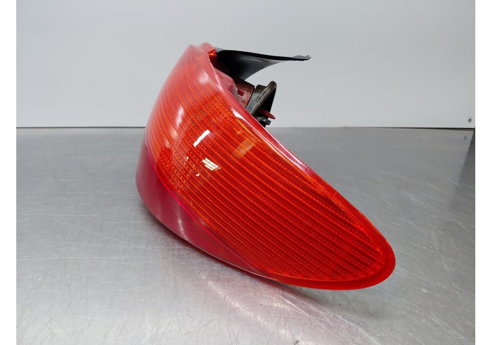 Recambio de piloto trasero derecho para peugeot 206 hatchback (2a/c) 2.0 hdi 90 referencia OEM IAM   