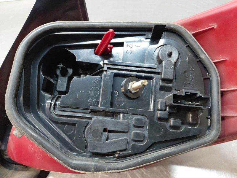 Recambio de piloto trasero izquierdo para peugeot 206 hatchback (2a/c) 2.0 hdi 90 referencia OEM IAM   