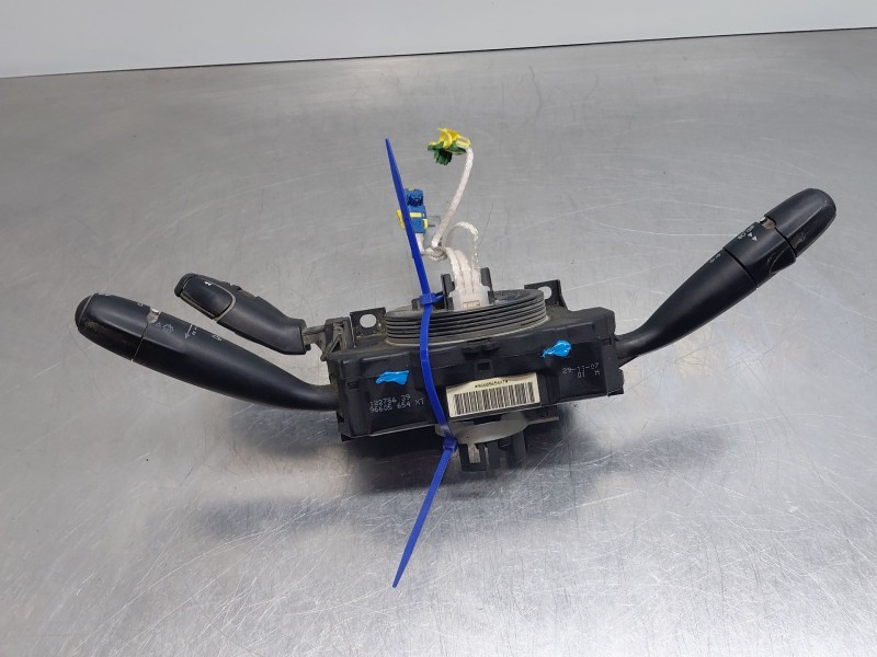 Recambio de mando multifuncion para peugeot 307 break (3e) 2.0 hdi 110 referencia OEM IAM 6242C5 96605654XT 