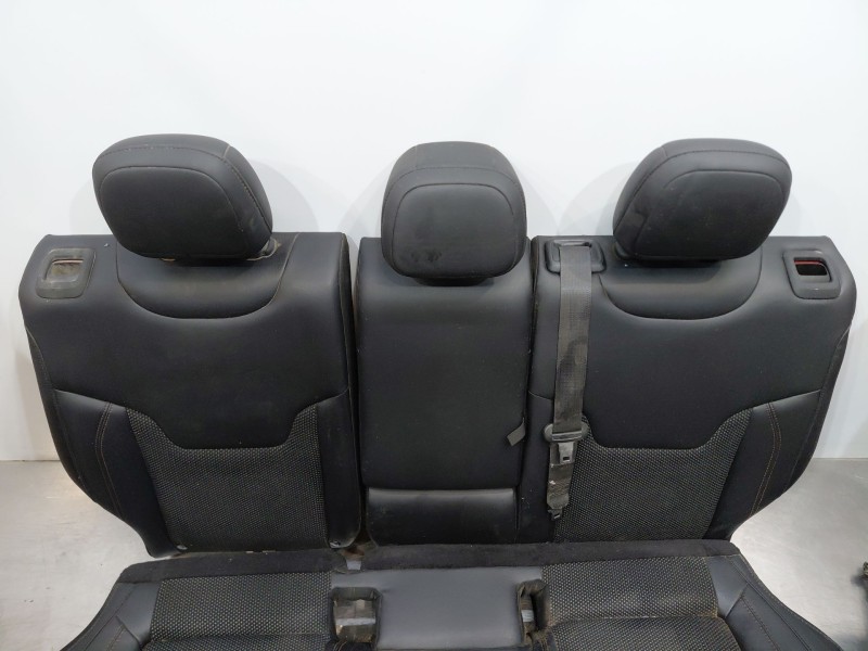 Recambio de juego asientos completo para jeep compass ii multiair referencia OEM IAM   