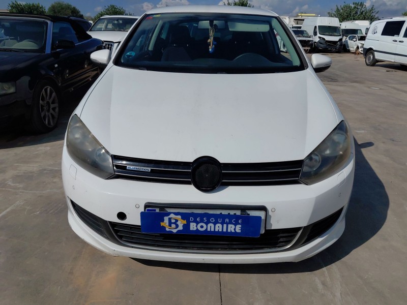 volkswagen golf vi (5k1) del año 2009
