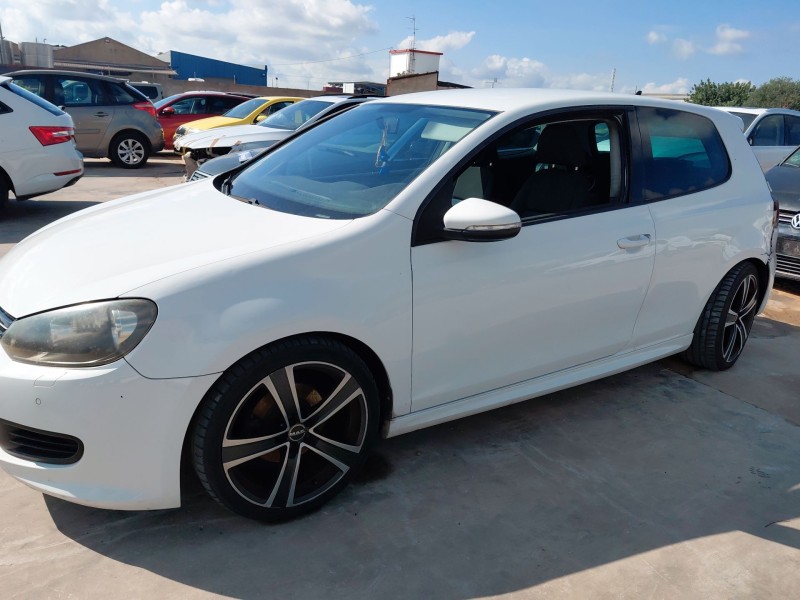 volkswagen golf vi (5k1) del año 2009