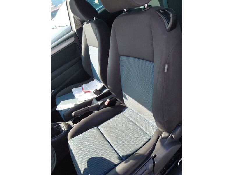 volkswagen golf vi (5k1) del año 2009