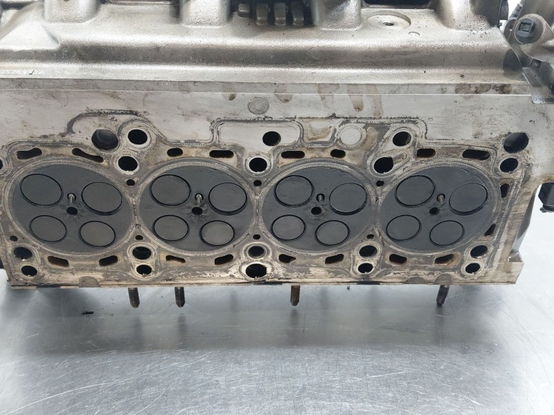 Recambio de culata para seat altea xl (5p5, 5p8) 1.6 tdi referencia OEM IAM 03L103351B  