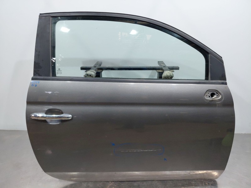 Recambio de puerta delantera derecha para fiat 500 dolcevita referencia OEM IAM 52136362  
