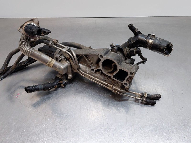 Recambio de valvula egr para jeep compass ii multiair referencia OEM IAM 68341072AA  