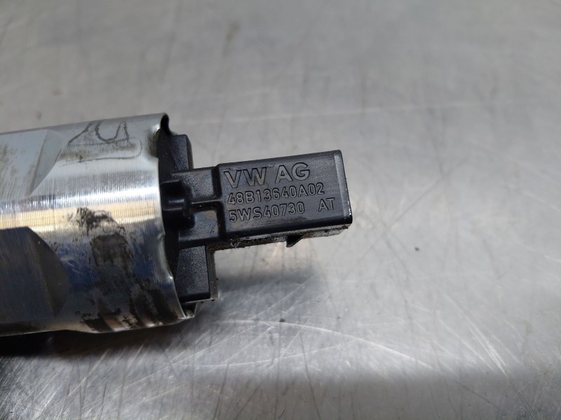 Recambio de rampa inyectora para seat altea xl (5p5, 5p8) 1.6 tdi referencia OEM IAM 03L130764A 03L1030089B 
