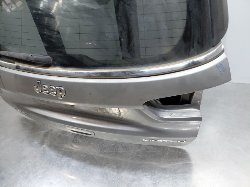 Recambio de porton trasero para jeep compass ii multiair referencia OEM IAM 68242348AA  