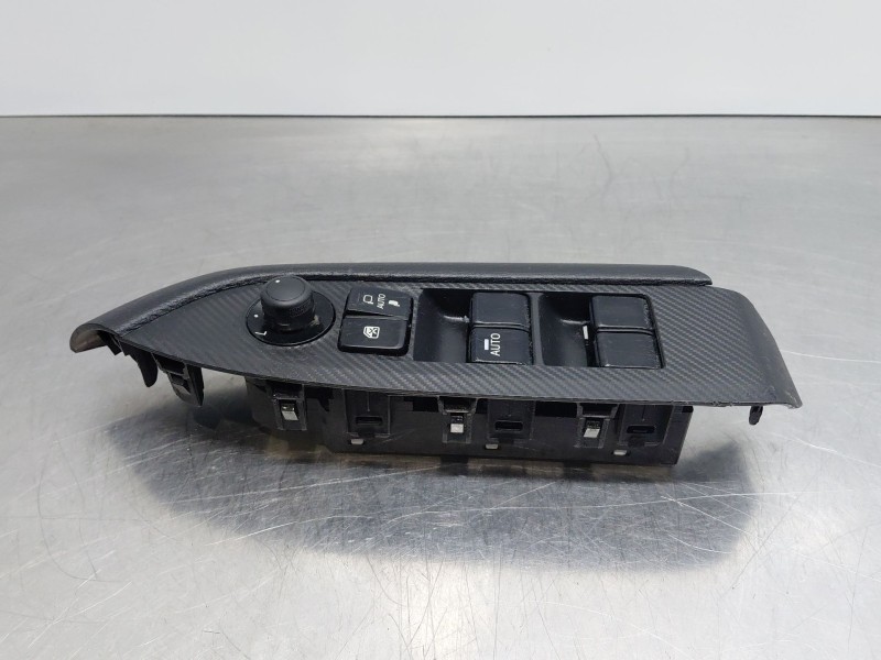 Recambio de mando elevalunas delantero izquierdo para mazda cx-3 (2019 - 2022) sky activ referencia OEM IAM DG8T66350  