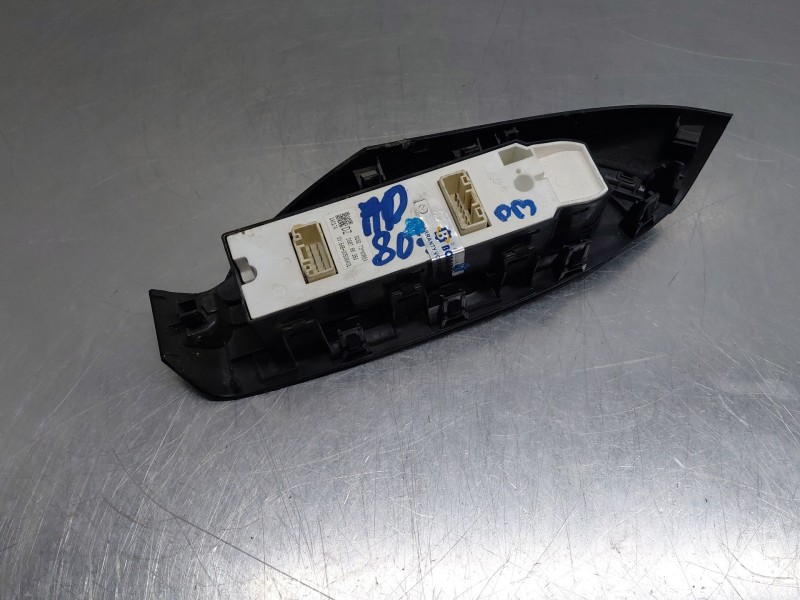 Recambio de mando elevalunas delantero izquierdo para mazda cx-3 (2019 - 2022) sky activ referencia OEM IAM DG8T66350  