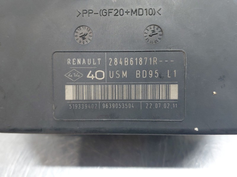 Recambio de caja reles / fusibles para renault megane iii grandtour (kz0/1) 1.5 dci referencia OEM IAM 284B61871R  