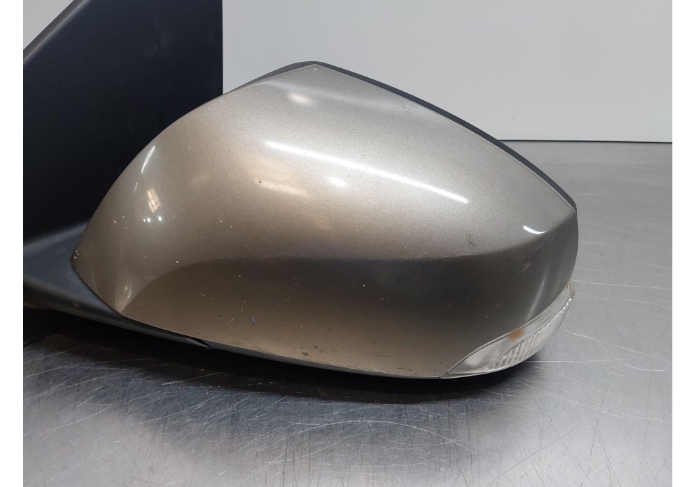Recambio de retrovisor izquierdo para renault megane iii grandtour (kz0/1) 1.5 dci referencia OEM IAM 963020180R  