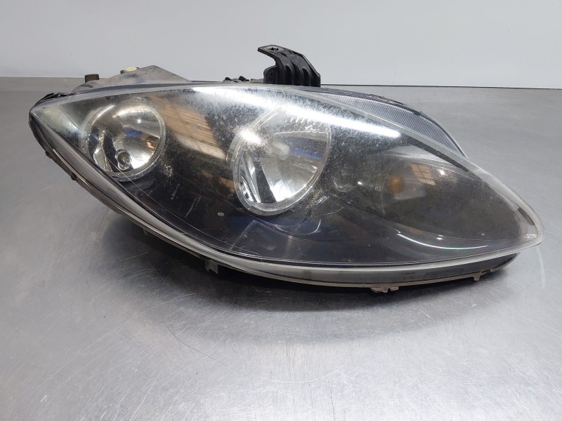 Recambio de faro derecho para seat altea xl (5p5, 5p8) 1.6 tdi referencia OEM IAM 5P1941034A  