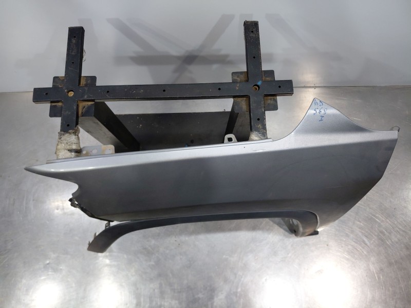 Recambio de aleta delantera izquierda para jeep compass ii multiair referencia OEM IAM 68430057AA  