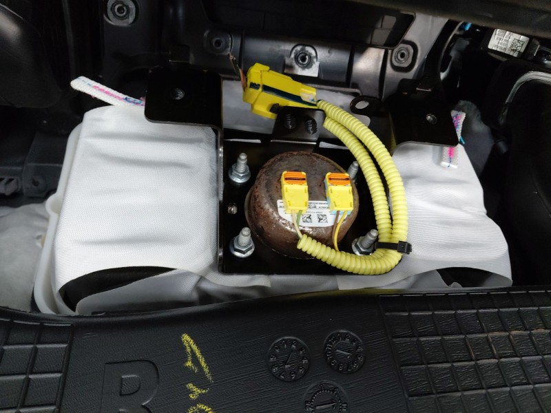Recambio de kit airbag para jeep compass ii multiair referencia OEM IAM 5UT07DX9AB  