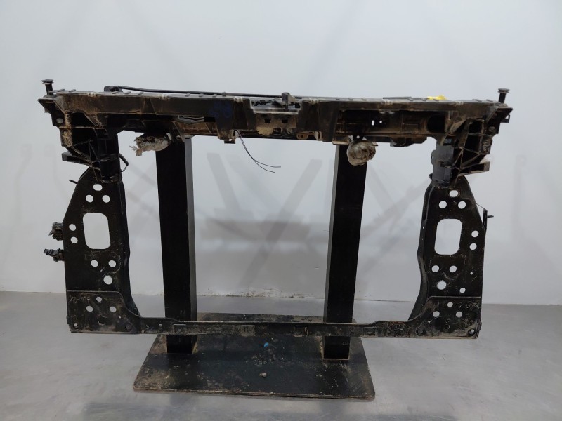 Recambio de panel frontal para jeep compass ii multiair referencia OEM IAM 68256105AA  