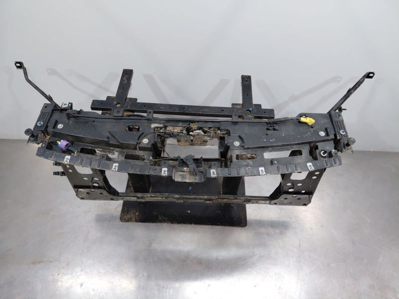 Recambio de panel frontal para jeep compass ii multiair referencia OEM IAM 68256105AA  