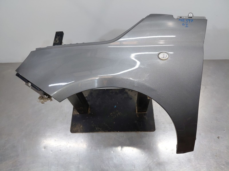 Recambio de aleta delantera izquierda para fiat 500 dolcevita referencia OEM IAM 52015757  