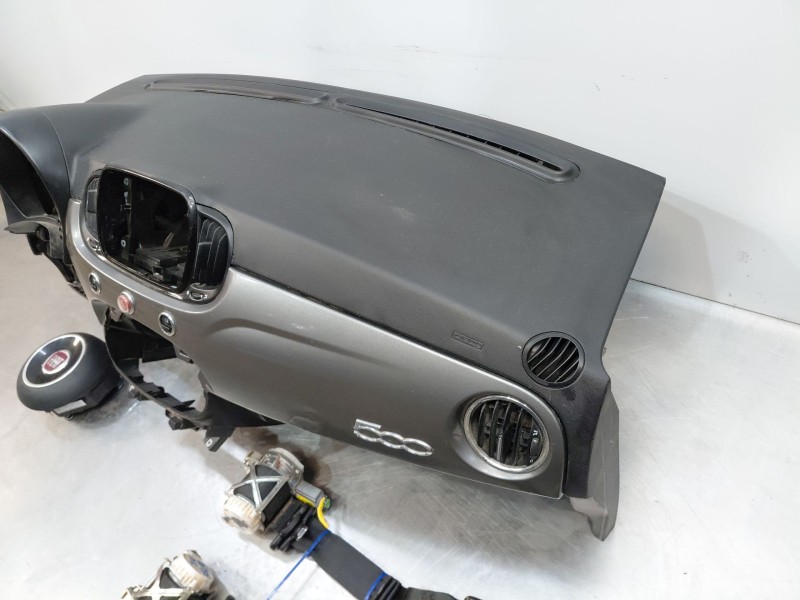 Recambio de kit airbag para fiat 500 dolcevita referencia OEM IAM 735640004  