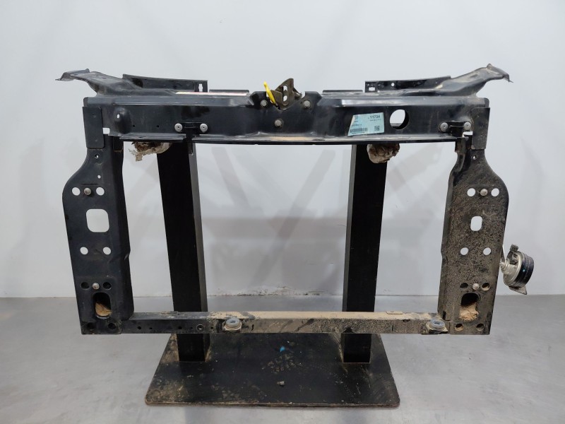 Recambio de panel frontal para fiat 500 dolcevita referencia OEM IAM 52118032  