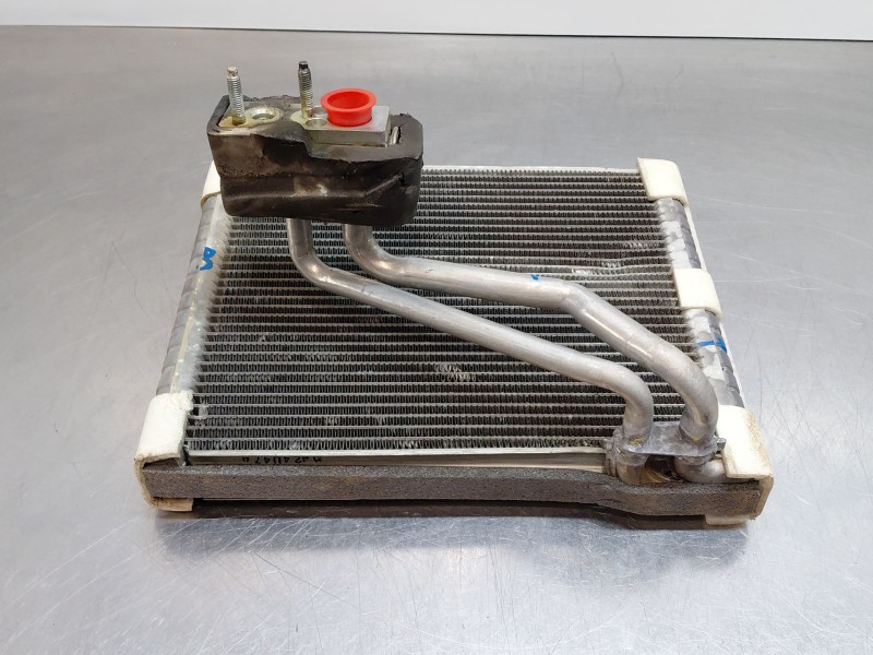 Recambio de evaporador aire acondicionado para jeep compass ii multiair referencia OEM IAM 68350428AA  