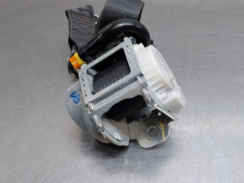 Recambio de cinturon seguridad trasero derecho para jeep compass ii multiair referencia OEM IAM 0053235975  