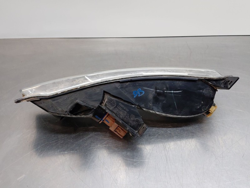 Recambio de faro antiniebla izquierdo para jeep compass ii multiair referencia OEM IAM 53350311  