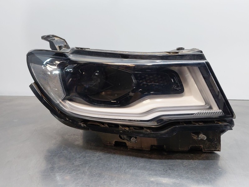 Recambio de faro derecho para jeep compass ii multiair referencia OEM IAM 53488816  