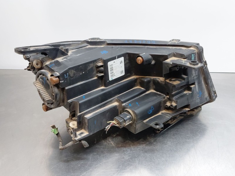 Recambio de faro izquierdo para jeep compass ii multiair referencia OEM IAM 53434542  