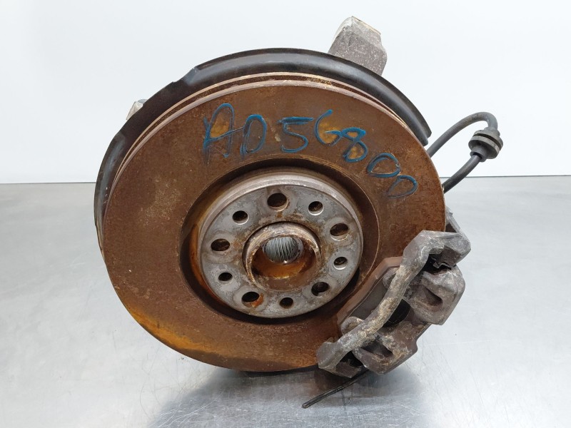 Recambio de mangueta delantera derecha para jeep compass ii multiair referencia OEM IAM 68282576AC  