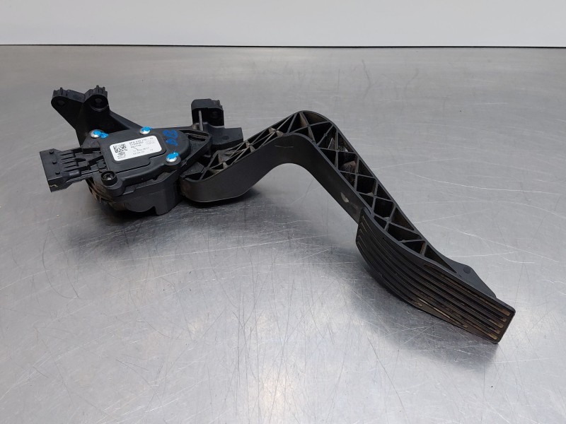 Recambio de potenciometro pedal para jeep compass ii multiair referencia OEM IAM 51942423  
