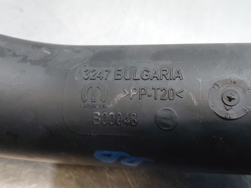 Recambio de tubo presion turbocompresor para jeep compass ii multiair referencia OEM IAM 68256156AA  