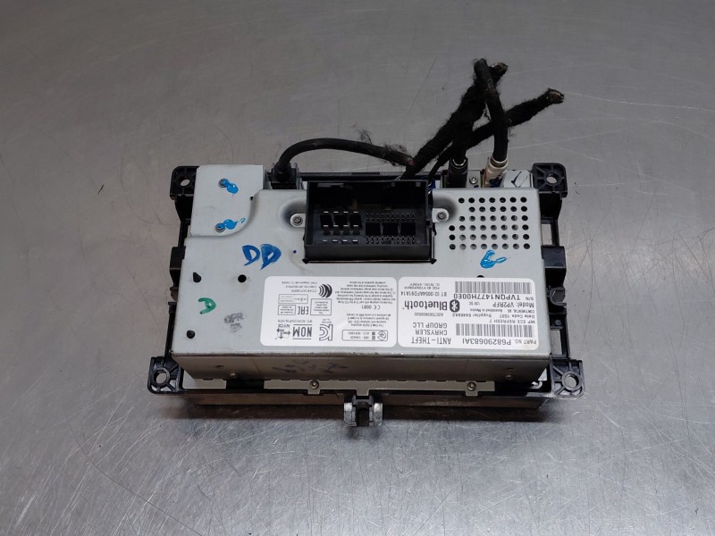 Recambio de pantalla multifuncion para jeep compass ii multiair referencia OEM IAM P68290683AI  