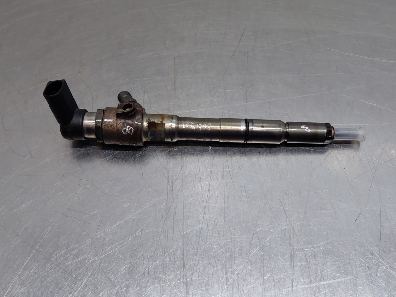 Recambio de inyector para seat altea xl (5p5, 5p8) 1.6 tdi referencia OEM IAM 03L130277B  