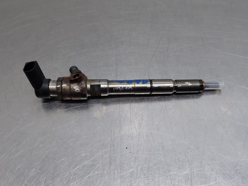 Recambio de inyector para seat altea xl (5p5, 5p8) 1.6 tdi referencia OEM IAM 03L130277B  
