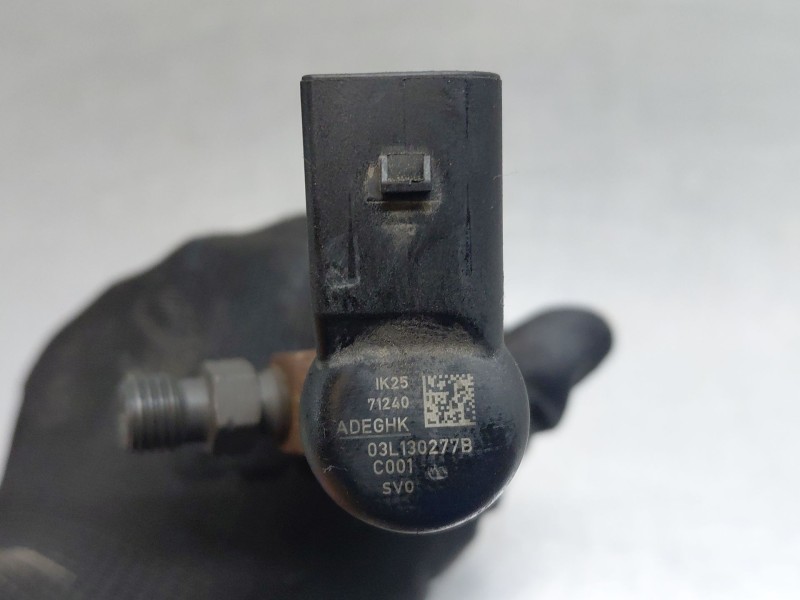Recambio de inyector para seat altea xl (5p5, 5p8) 1.6 tdi referencia OEM IAM 03L130277B  