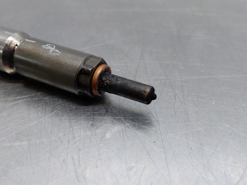 Recambio de inyector para seat altea xl (5p5, 5p8) 1.6 tdi referencia OEM IAM 03L130277B  
