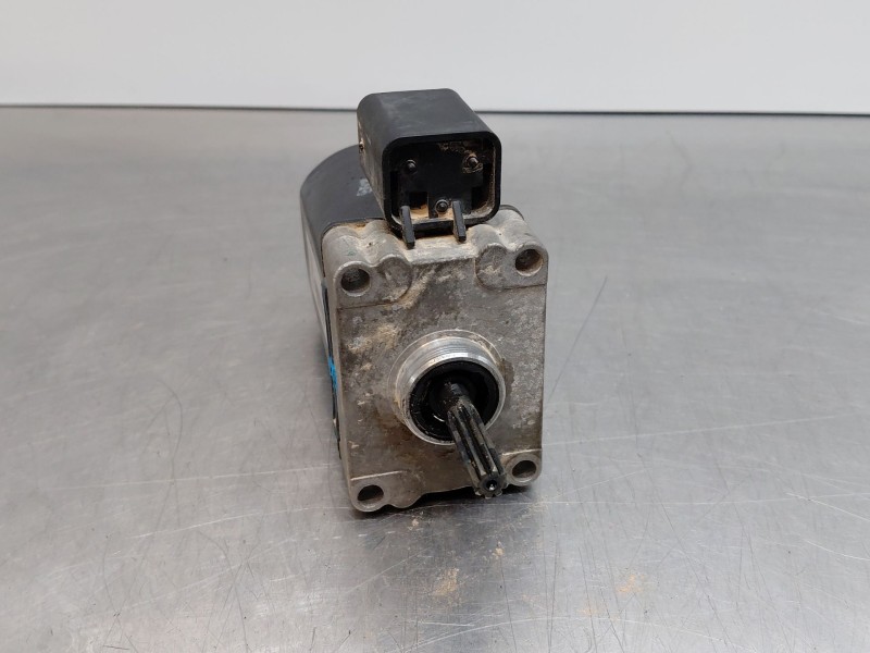 Recambio de motor electrico actuador caja transfer para jeep compass ii multiair referencia OEM IAM 68408718AC  