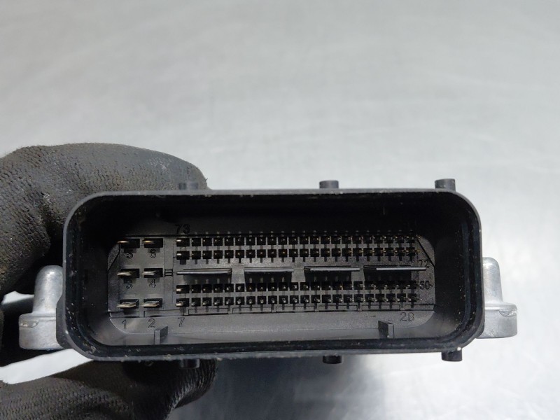 Recambio de centralita cambio automatico para jeep compass ii multiair referencia OEM IAM 0260004410 050054372 