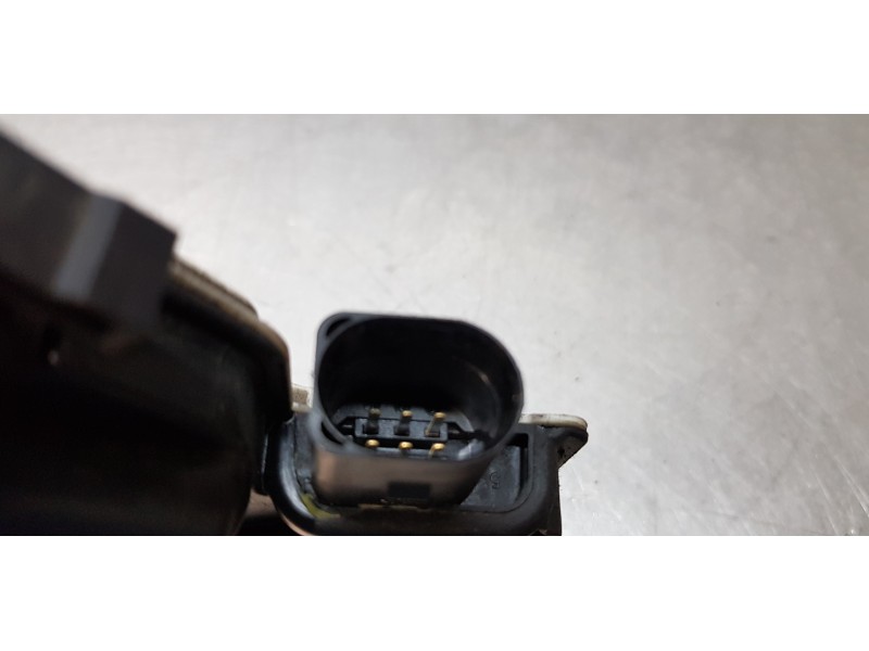 Recambio de cerradura puerta trasera derecha para skoda superb combi (3t5) ambition referencia OEM IAM 1S4839016C   Recambio de cerradura puerta trasera derecha para skoda superb combi (3t5) ambition referencia OEM IAM 1S4839016C