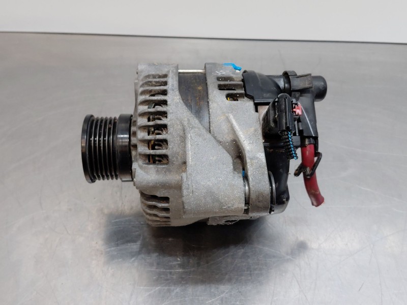 Recambio de alternador para jeep compass ii multiair referencia OEM IAM 56029679AA  